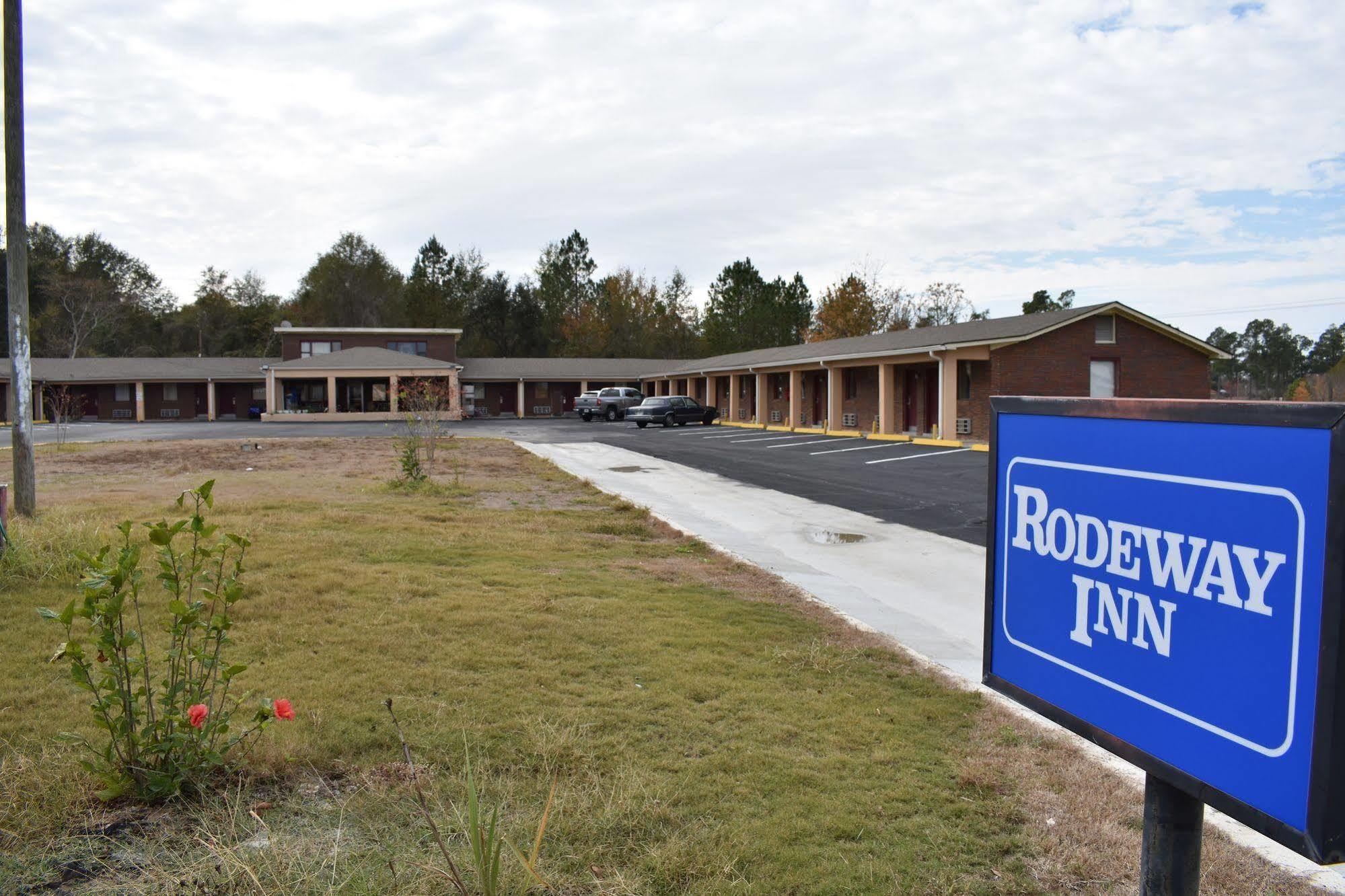 Rodeway Inn - Swainsboro Exterior foto